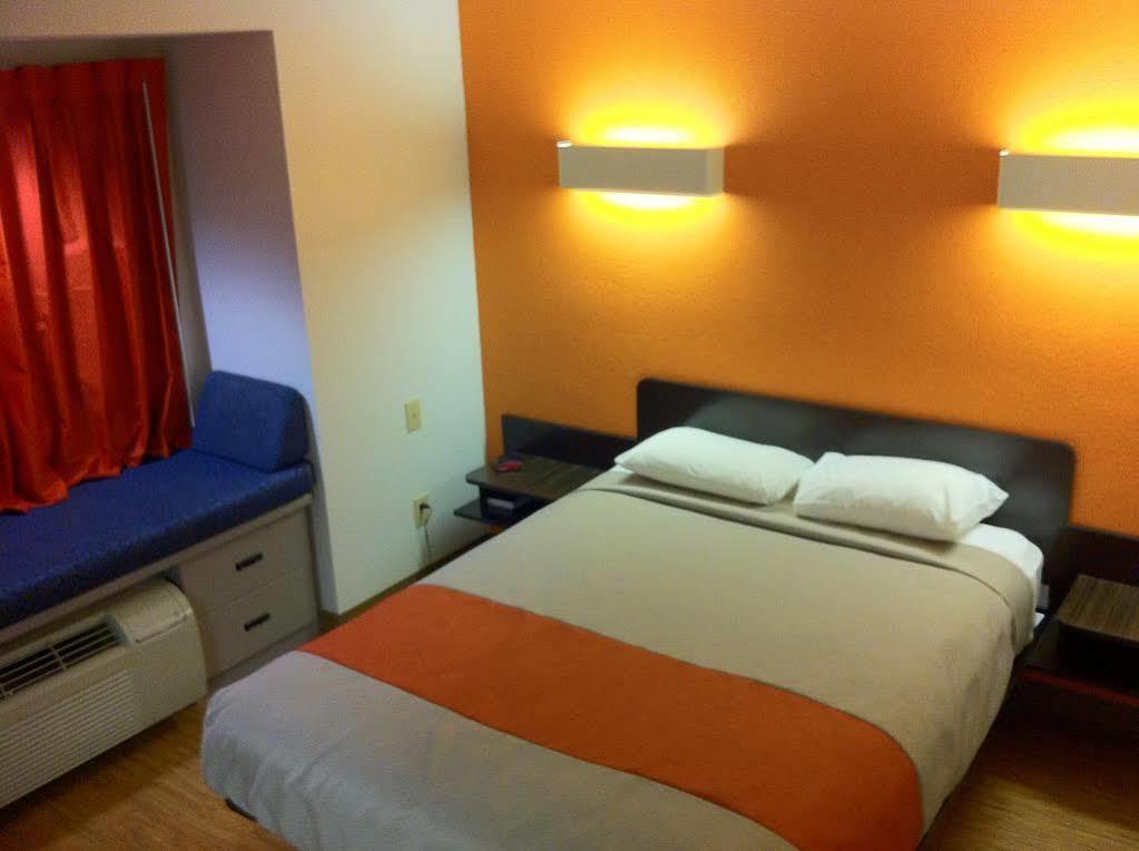 Motel 6 Indianapolis Carmel المظهر الخارجي الصورة